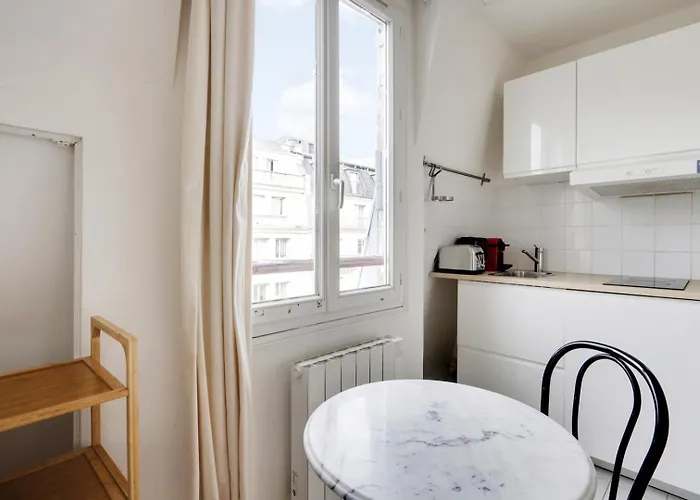 Appartamento Canal St Martin Lovely